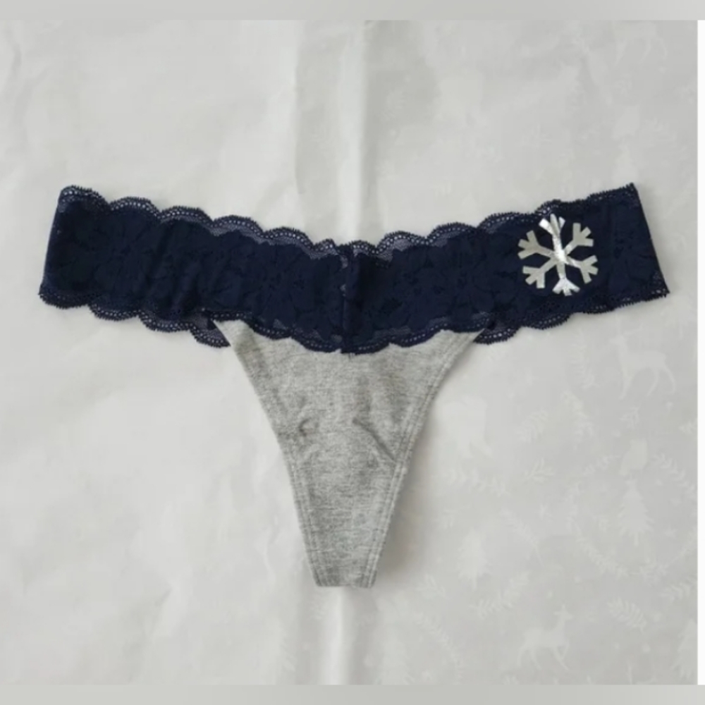 PINK VS Everyday Lace Trim Thong Panties NWT